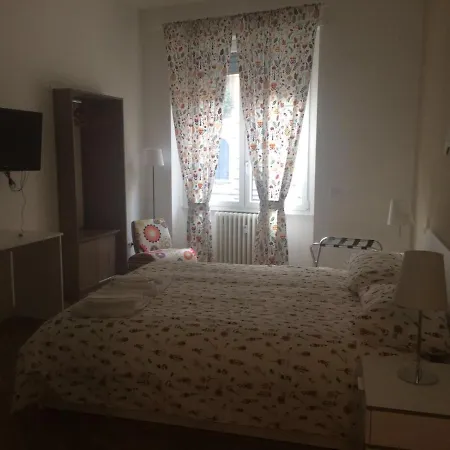 Via Fontana Bed & Breakfast *