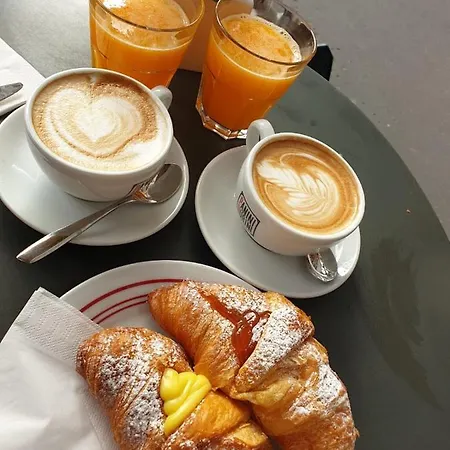 Via Fontana Bed & Breakfast *